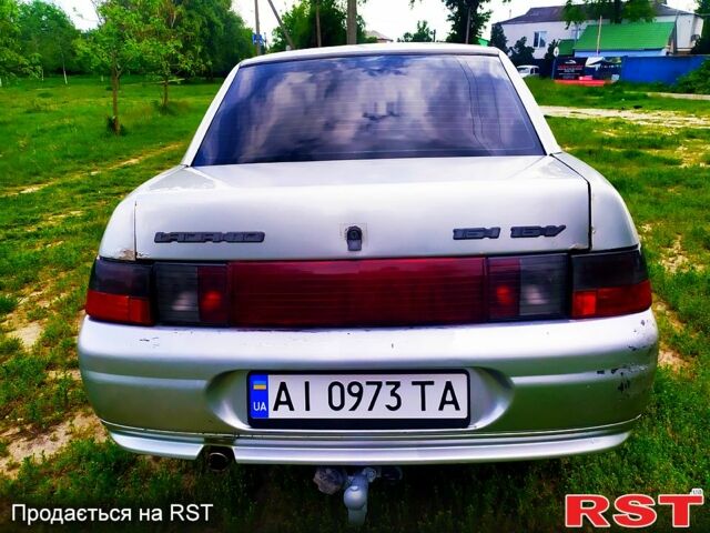 Серый ВАЗ 2110, объемом двигателя 1.6 л и пробегом 327 тыс. км за 2800 $, фото 3 на Automoto.ua