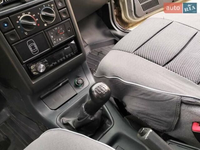 Сірий ВАЗ 2110, об'ємом двигуна 1.6 л та пробігом 77 тис. км за 2999 $, фото 14 на Automoto.ua