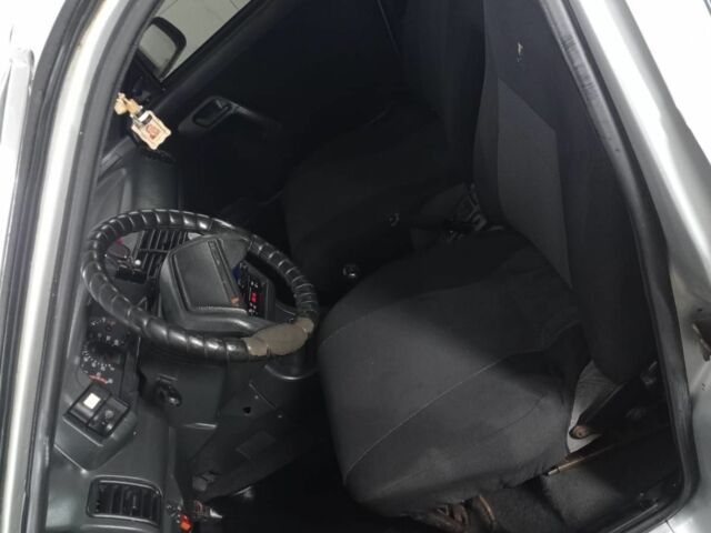 Сірий ВАЗ 2110, об'ємом двигуна 1.6 л та пробігом 360 тис. км за 2000 $, фото 9 на Automoto.ua