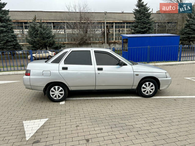 Сірий ВАЗ 2110, об'ємом двигуна 1.6 л та пробігом 182 тис. км за 2350 $, фото 6 на Automoto.ua