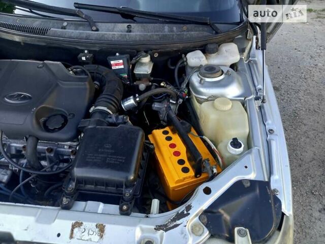 Серый ВАЗ 2110, объемом двигателя 1.6 л и пробегом 206 тыс. км за 2350 $, фото 16 на Automoto.ua