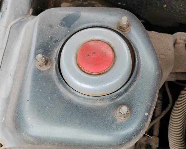 Серый ВАЗ 2110, объемом двигателя 1.6 л и пробегом 250 тыс. км за 1150 $, фото 11 на Automoto.ua