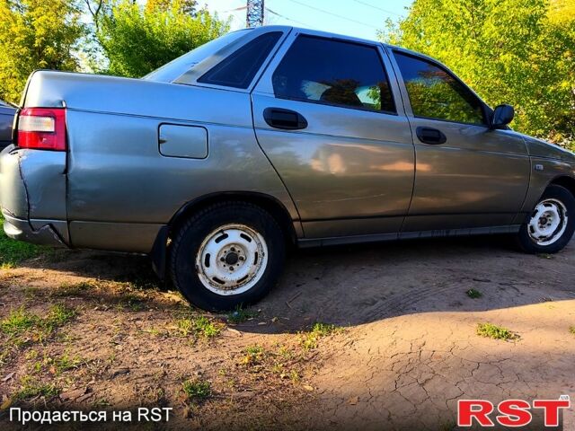 Серый ВАЗ 2110, объемом двигателя 1.6 л и пробегом 210 тыс. км за 1500 $, фото 2 на Automoto.ua