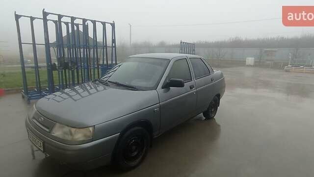 Серый ВАЗ 2110, объемом двигателя 1.6 л и пробегом 190 тыс. км за 2300 $, фото 11 на Automoto.ua