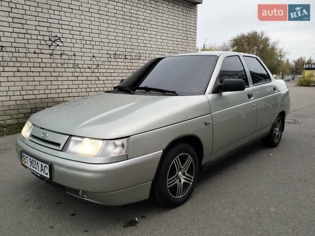 Серый ВАЗ 2110, объемом двигателя 1.6 л и пробегом 77 тыс. км за 2999 $, фото 4 на Automoto.ua