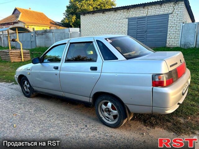 Серый ВАЗ 2110, объемом двигателя 1.6 л и пробегом 400 тыс. км за 1600 $, фото 3 на Automoto.ua