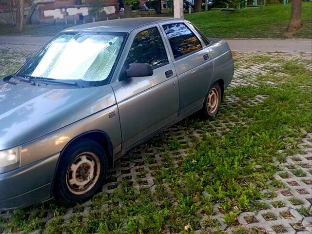 Сірий ВАЗ 2110, об'ємом двигуна 1.6 л та пробігом 124 тис. км за 2500 $, фото 1 на Automoto.ua