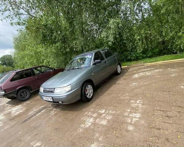 Серый ВАЗ 2110, объемом двигателя 1.6 л и пробегом 280 тыс. км за 1800 $, фото 5 на Automoto.ua