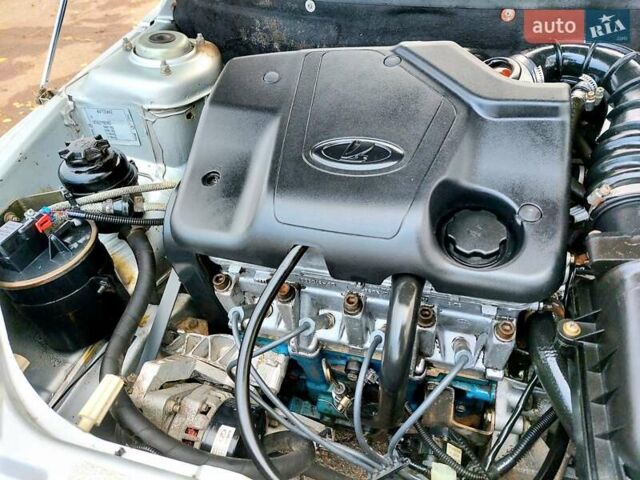 Сірий ВАЗ 2110, об'ємом двигуна 1.6 л та пробігом 127 тис. км за 2500 $, фото 42 на Automoto.ua