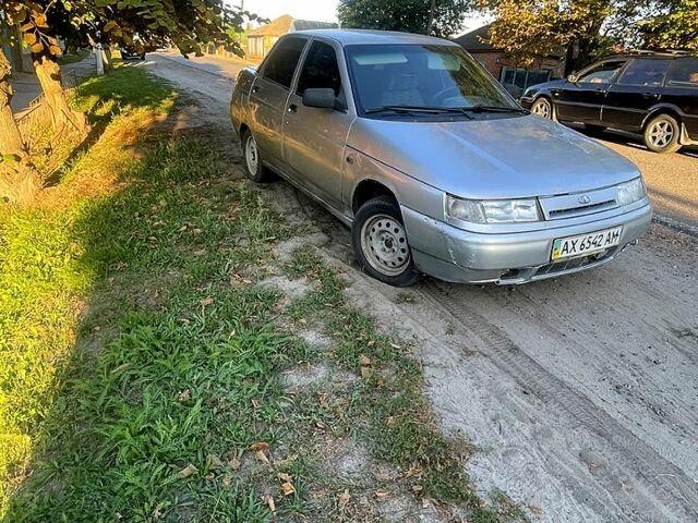 ВАЗ 2110 2006 у Богодухове на Automoto.ua Сірий ВАЗ 2110, об'ємом двигуна 1.6 л та пробігом 0 тис. км за 1000 $, фото 1 на Automoto.ua