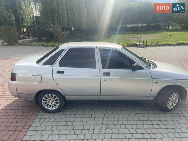 Серый ВАЗ 2110, объемом двигателя 1.6 л и пробегом 350 тыс. км за 1650 $, фото 1 на Automoto.ua