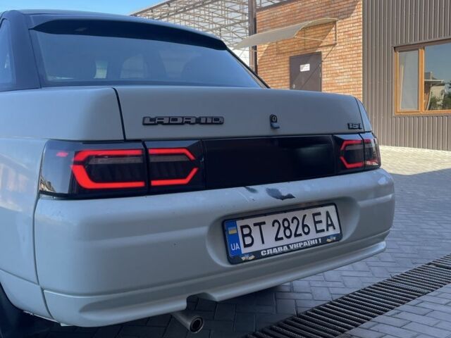 Сірий ВАЗ 2110, об'ємом двигуна 1.6 л та пробігом 232 тис. км за 2300 $, фото 16 на Automoto.ua