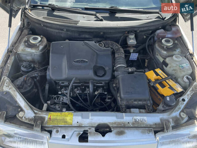 Серый ВАЗ 2110, объемом двигателя 1.6 л и пробегом 30 тыс. км за 4800 $, фото 8 на Automoto.ua