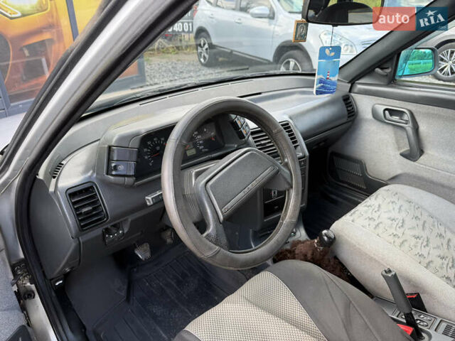 Серый ВАЗ 2110, объемом двигателя 1.6 л и пробегом 174 тыс. км за 1999 $, фото 28 на Automoto.ua