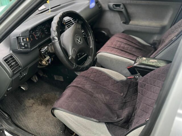 Серый ВАЗ 2110, объемом двигателя 1.6 л и пробегом 320 тыс. км за 1400 $, фото 5 на Automoto.ua