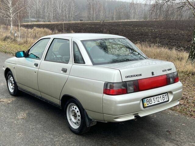 Серый ВАЗ 2110, объемом двигателя 1.6 л и пробегом 131 тыс. км за 2099 $, фото 3 на Automoto.ua