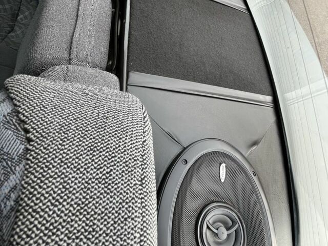 Сірий ВАЗ 2110, об'ємом двигуна 1.6 л та пробігом 105 тис. км за 2850 $, фото 9 на Automoto.ua