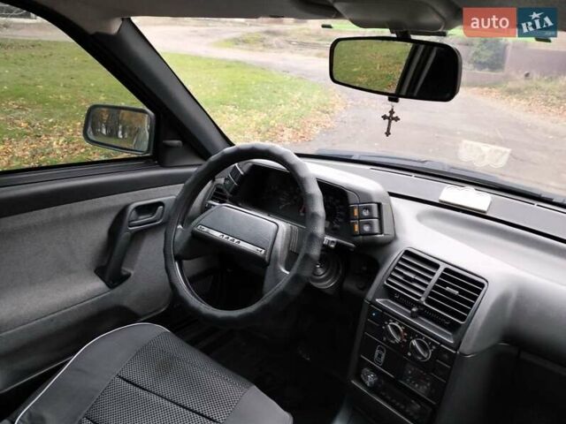 Сірий ВАЗ 2110, об'ємом двигуна 1.6 л та пробігом 77 тис. км за 2999 $, фото 4 на Automoto.ua