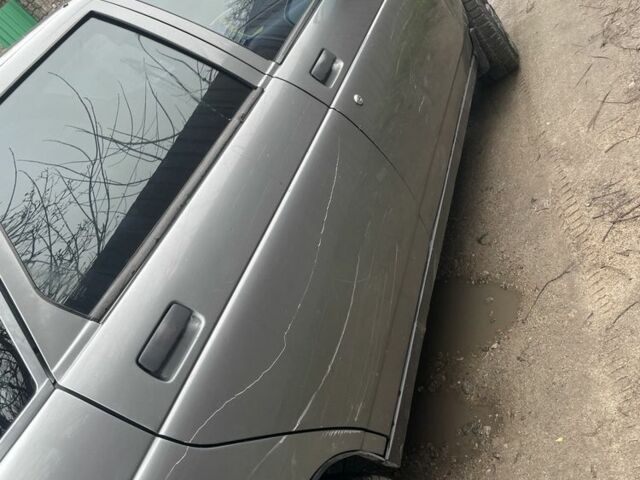 Сірий ВАЗ 2110, об'ємом двигуна 1.6 л та пробігом 2 тис. км за 2000 $, фото 2 на Automoto.ua