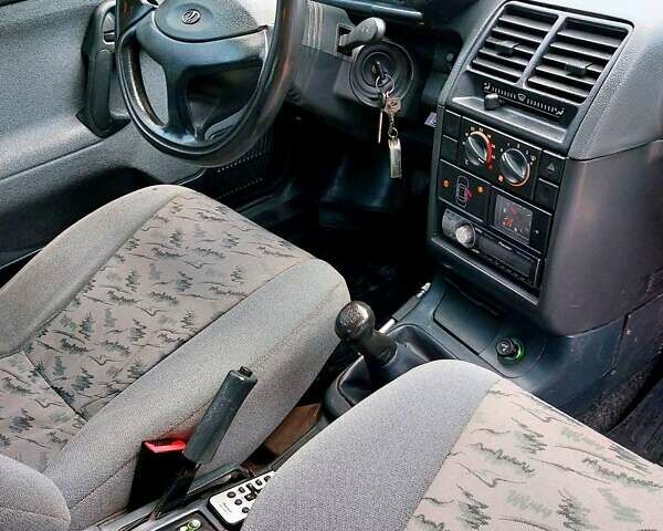 Сірий ВАЗ 2110, об'ємом двигуна 1.6 л та пробігом 127 тис. км за 2500 $, фото 30 на Automoto.ua