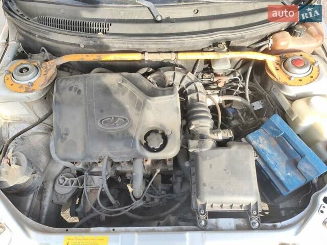 Сірий ВАЗ 2110, об'ємом двигуна 1.6 л та пробігом 195 тис. км за 2400 $, фото 9 на Automoto.ua