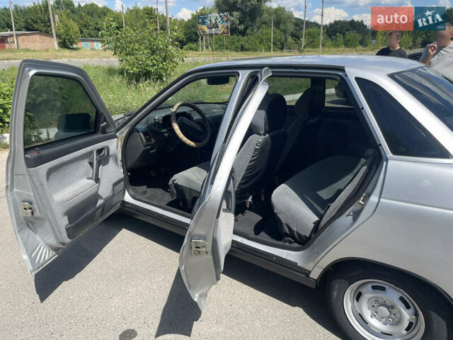Серый ВАЗ 2110, объемом двигателя 1.6 л и пробегом 30 тыс. км за 4800 $, фото 7 на Automoto.ua