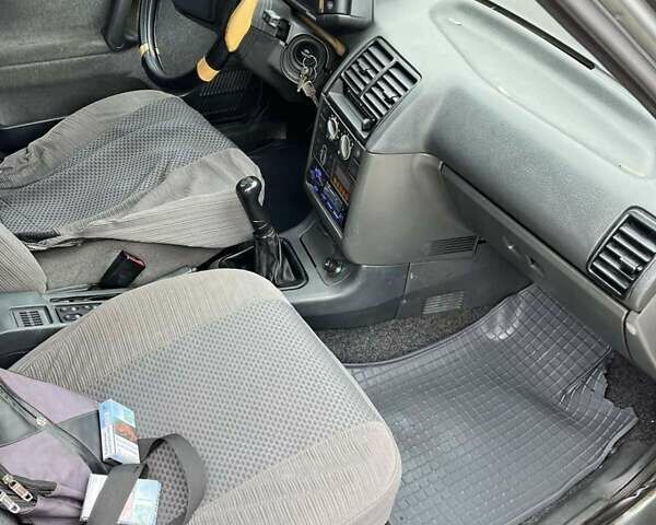 ВАЗ 2110 2006 в Каменское - Днепродзержинск на Automoto.ua Серый ВАЗ 2110, объемом двигателя 1.6 л и пробегом 262 тыс. км за 2300 $, фото 7 на Automoto.ua