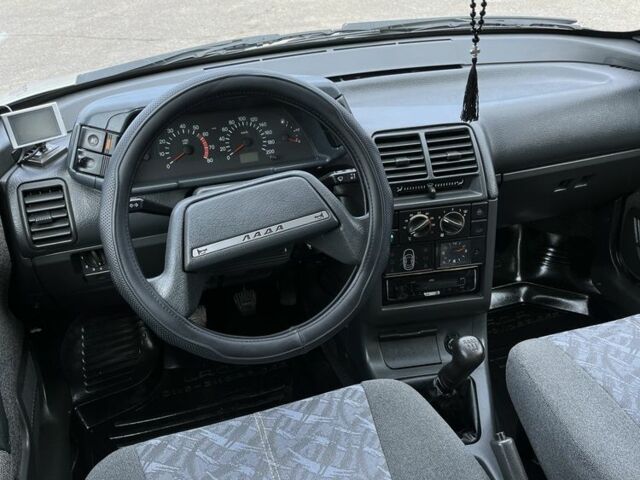 Сірий ВАЗ 2110, об'ємом двигуна 1.6 л та пробігом 105 тис. км за 2850 $, фото 5 на Automoto.ua