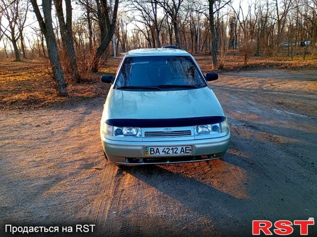 Серый ВАЗ 2110, объемом двигателя 1.6 л и пробегом 200 тыс. км за 2150 $, фото 3 на Automoto.ua