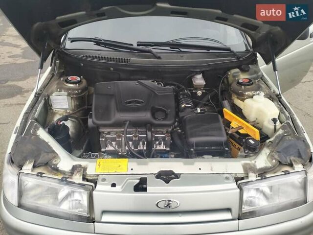 Серый ВАЗ 2110, объемом двигателя 1.6 л и пробегом 77 тыс. км за 2999 $, фото 8 на Automoto.ua