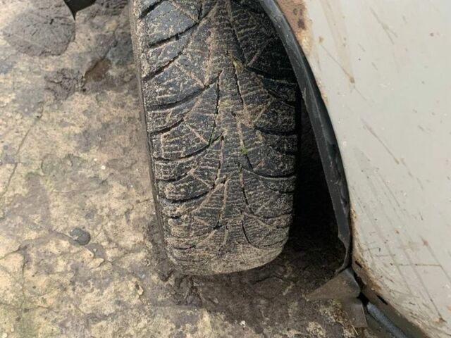 Сірий ВАЗ 2110, об'ємом двигуна 1.5 л та пробігом 300 тис. км за 200 $, фото 6 на Automoto.ua