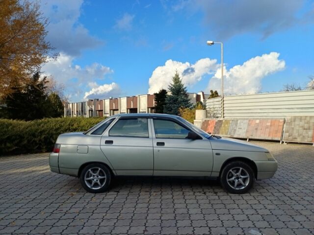 Сірий ВАЗ 2110, об'ємом двигуна 1.6 л та пробігом 200 тис. км за 1750 $, фото 6 на Automoto.ua