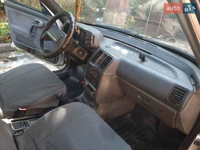 Серый ВАЗ 2110, объемом двигателя 1.6 л и пробегом 181 тыс. км за 1700 $, фото 8 на Automoto.ua