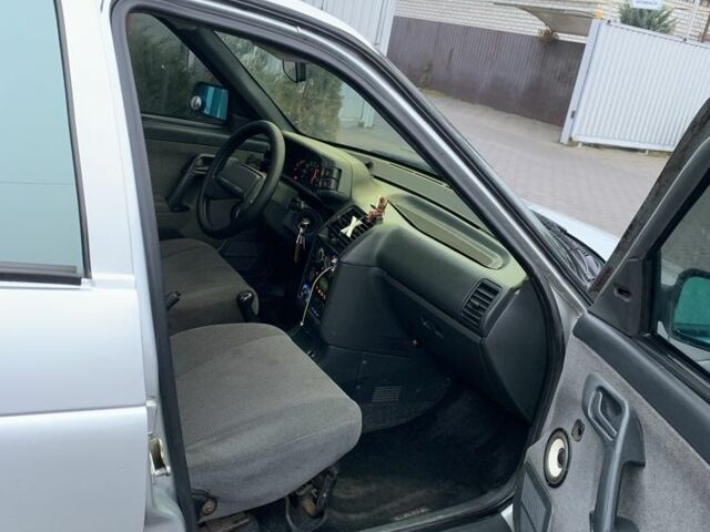 Серый ВАЗ 2110, объемом двигателя 1.6 л и пробегом 25 тыс. км за 2650 $, фото 11 на Automoto.ua