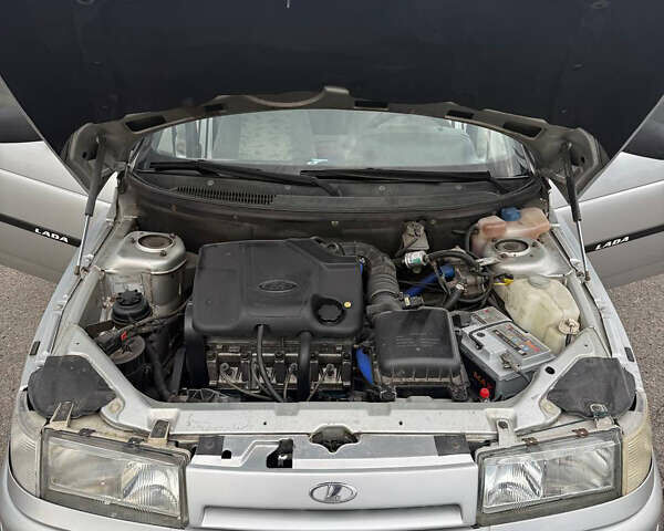 ВАЗ 2110 2006 в Белой Церкве на Automoto.ua Серый ВАЗ 2110, объемом двигателя 1.6 л и пробегом 106 тыс. км за 2850 $, фото 34 на Automoto.ua