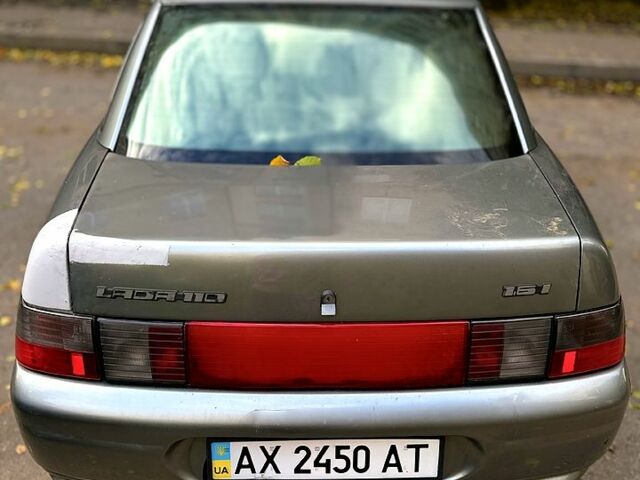 Серый ВАЗ 2110, объемом двигателя 1.6 л и пробегом 199 тыс. км за 2000 $, фото 1 на Automoto.ua