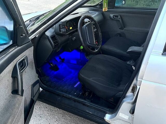 Серый ВАЗ 2110, объемом двигателя 1.6 л и пробегом 260 тыс. км за 1700 $, фото 8 на Automoto.ua