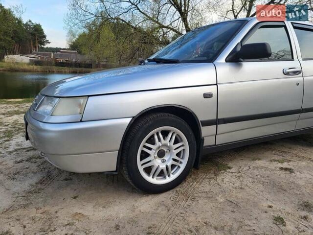 Сірий ВАЗ 2110, об'ємом двигуна 1.6 л та пробігом 155 тис. км за 2850 $, фото 2 на Automoto.ua
