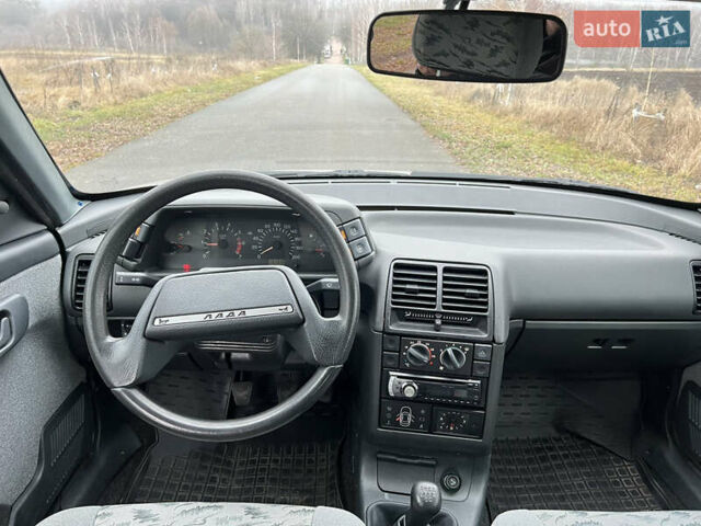 Серый ВАЗ 2110, объемом двигателя 1.6 л и пробегом 131 тыс. км за 2099 $, фото 11 на Automoto.ua