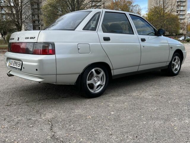 Сірий ВАЗ 2110, об'ємом двигуна 1.6 л та пробігом 105 тис. км за 2850 $, фото 3 на Automoto.ua