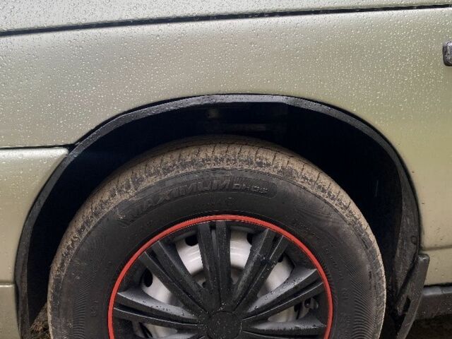 Сірий ВАЗ 2110, об'ємом двигуна 1.6 л та пробігом 211 тис. км за 3000 $, фото 9 на Automoto.ua