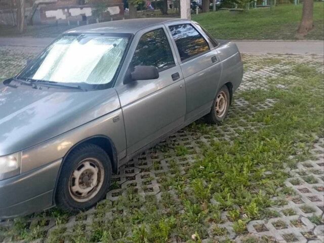 Серый ВАЗ 2110, объемом двигателя 1.6 л и пробегом 124 тыс. км за 2200 $, фото 3 на Automoto.ua