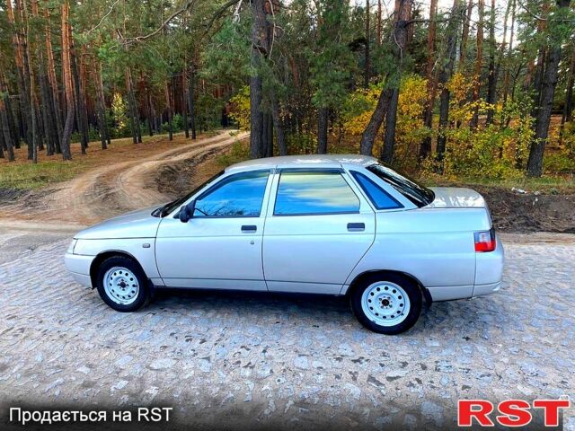 Серый ВАЗ 2110, объемом двигателя 1.6 л и пробегом 200 тыс. км за 2600 $, фото 2 на Automoto.ua
