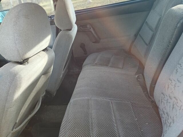 Сірий ВАЗ 2110, об'ємом двигуна 1.6 л та пробігом 200 тис. км за 1750 $, фото 8 на Automoto.ua