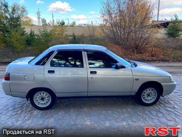 Серый ВАЗ 2110, объемом двигателя 1.6 л и пробегом 200 тыс. км за 2600 $, фото 7 на Automoto.ua