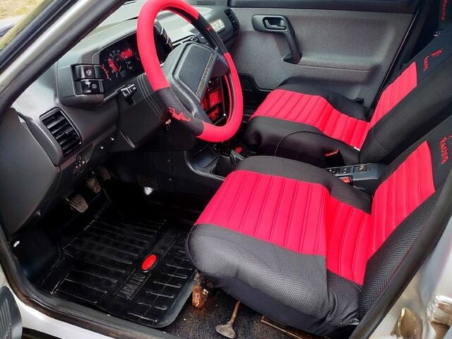 Серый ВАЗ 2110, объемом двигателя 16 л и пробегом 112 тыс. км за 1500 $, фото 4 на Automoto.ua