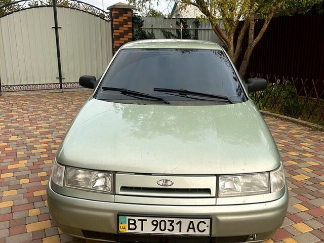 Серый ВАЗ 2110, объемом двигателя 1.6 л и пробегом 77 тыс. км за 3500 $, фото 1 на Automoto.ua