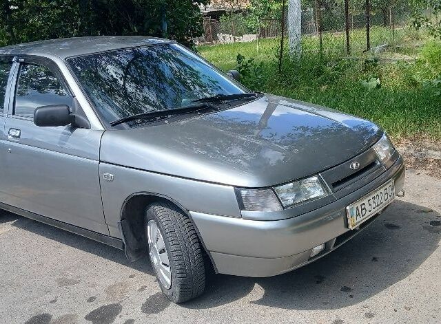 Серый ВАЗ 2110, объемом двигателя 1.6 л и пробегом 161 тыс. км за 1850 $, фото 3 на Automoto.ua
