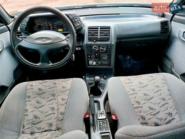 Сірий ВАЗ 2110, об'ємом двигуна 1.6 л та пробігом 127 тис. км за 2500 $, фото 31 на Automoto.ua