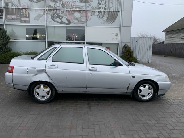 Серый ВАЗ 2110, объемом двигателя 1.6 л и пробегом 25 тыс. км за 2650 $, фото 4 на Automoto.ua